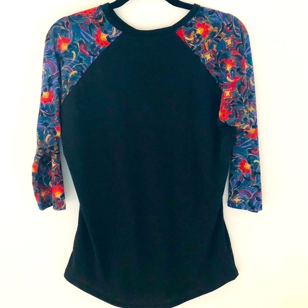LuLaRoe Randy 3/4 Sleeve Baseball Shirt Size Small